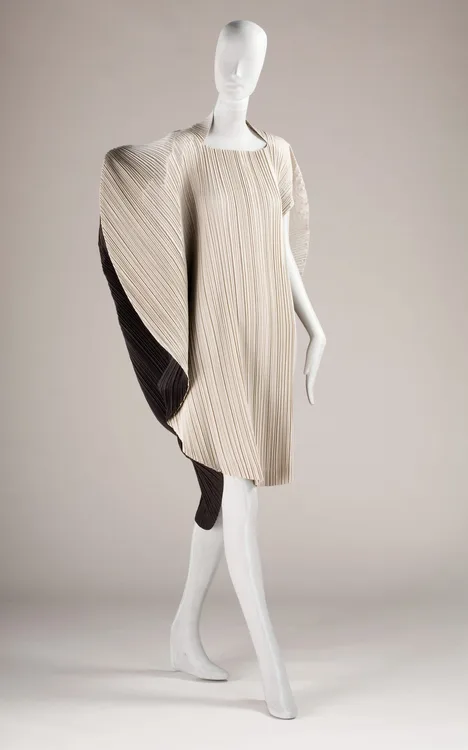 Issey Miyake, Woman's Dress, Spring/Summer 1990 | LACMA Collections