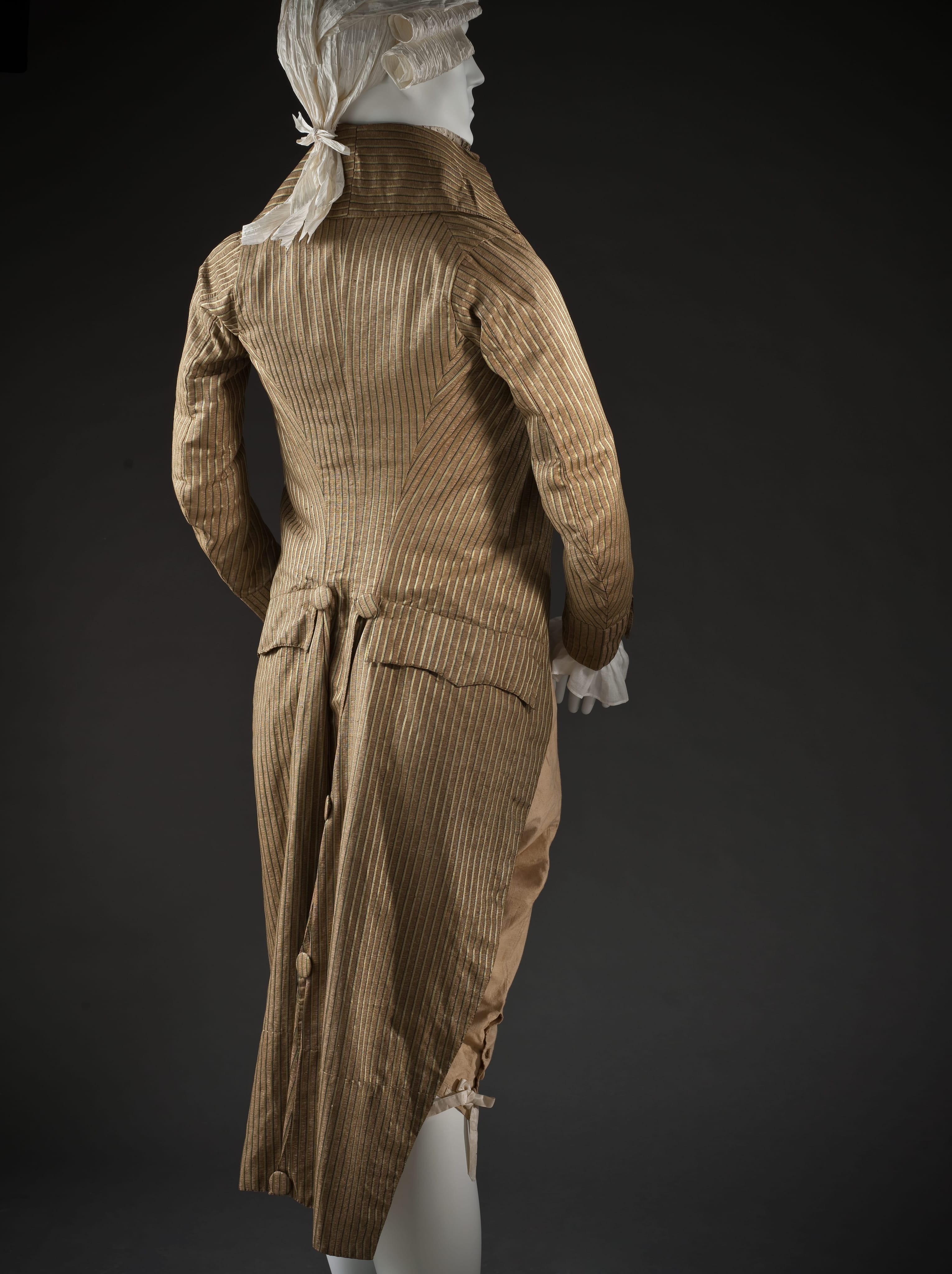 1790s Incroyables tailcoat, back view