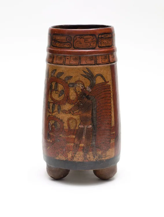 ★CHARLESチェキ MAYA LAFFLESIA LAREINE ポワトリン Unknown, Tripod Drinking Cup with Supernatural Palace Scene, 750