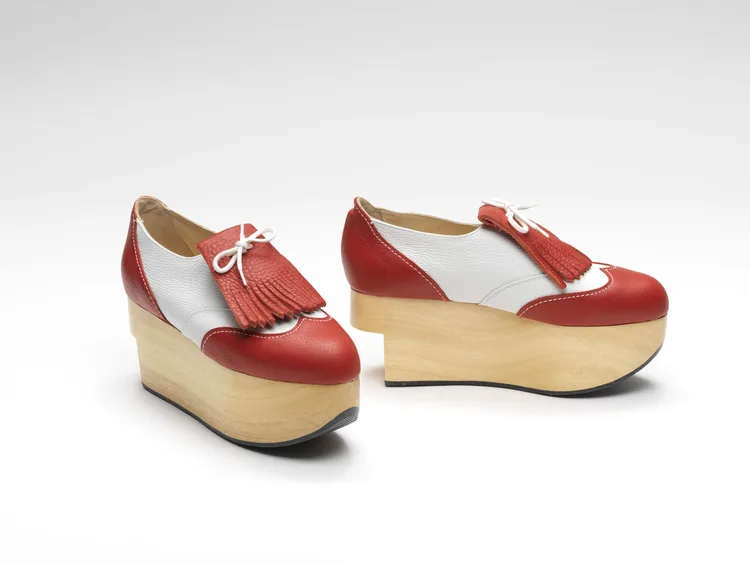 靴 Vivienne Westwood ROCKING HORSE GOLF 38 Vivienne Westwood, “Rocking Horse Golf” Shoes, 2014 (designed in