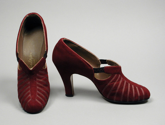 Pair of Woman's Pumps